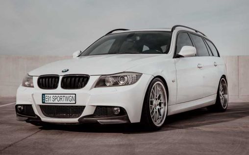 New BMW 3 Series Sports Wagon on road test