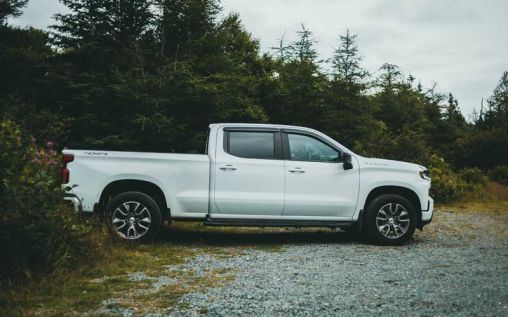 What You Need To Know About Hard And Soft Tonneau Covers