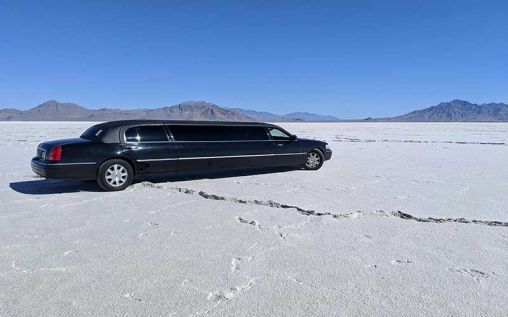 A Look At The Extra Long Vehicle – Limousine