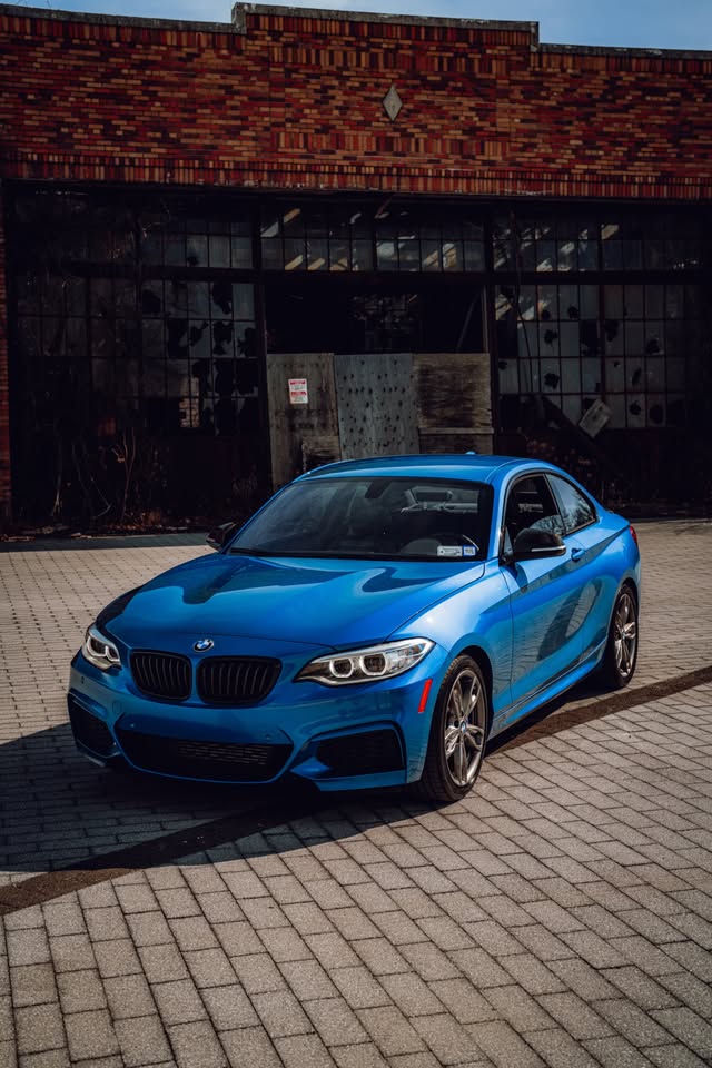 2 series blue 2015 BMW M235i 6spd manual coupe For Sale