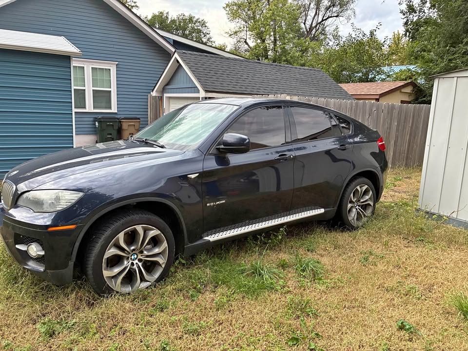 Blue 2011 BMW X6 xDrive50i automatic SUV For Sale