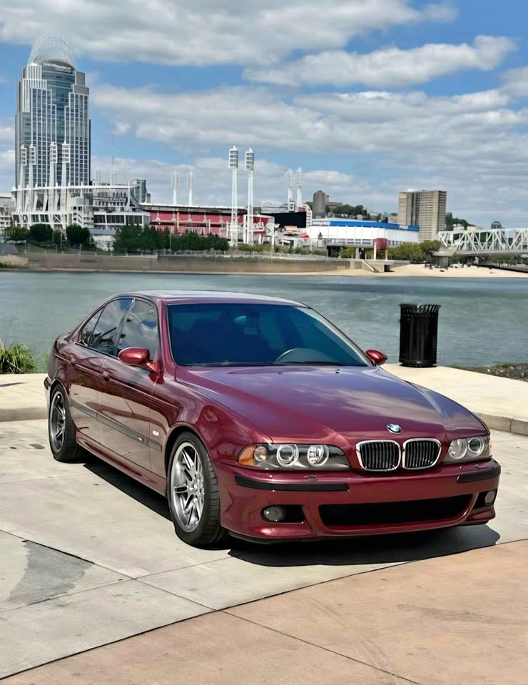Chiaretto Red Metallic 2003 BMW M5 E39 manual sedan For Sale