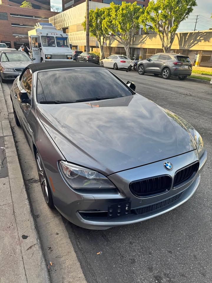 Gray 2012 BMW 650i convertible 4.4L V8 automatic For Sale