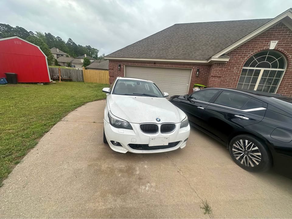 White 2010 BMW 525i E60 automatic sedan For Sale