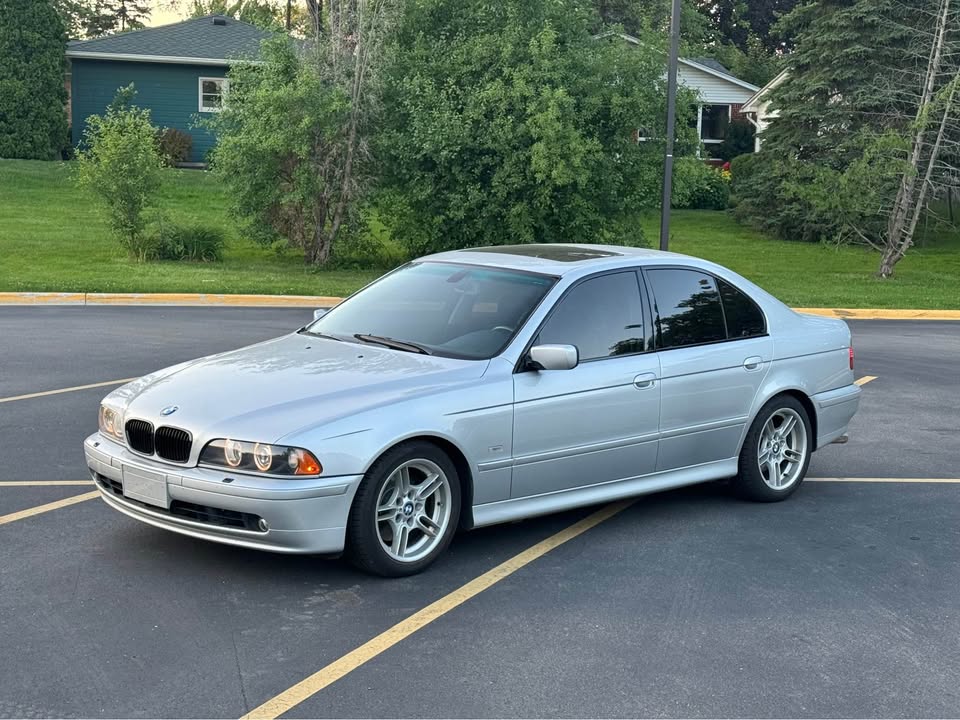 5 series silver 2001 BMW 540i manual sedan For Sale