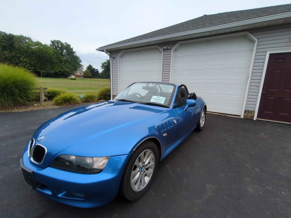 Blue 1998 BMW Z3 automatic roadster Japan import For Sale
