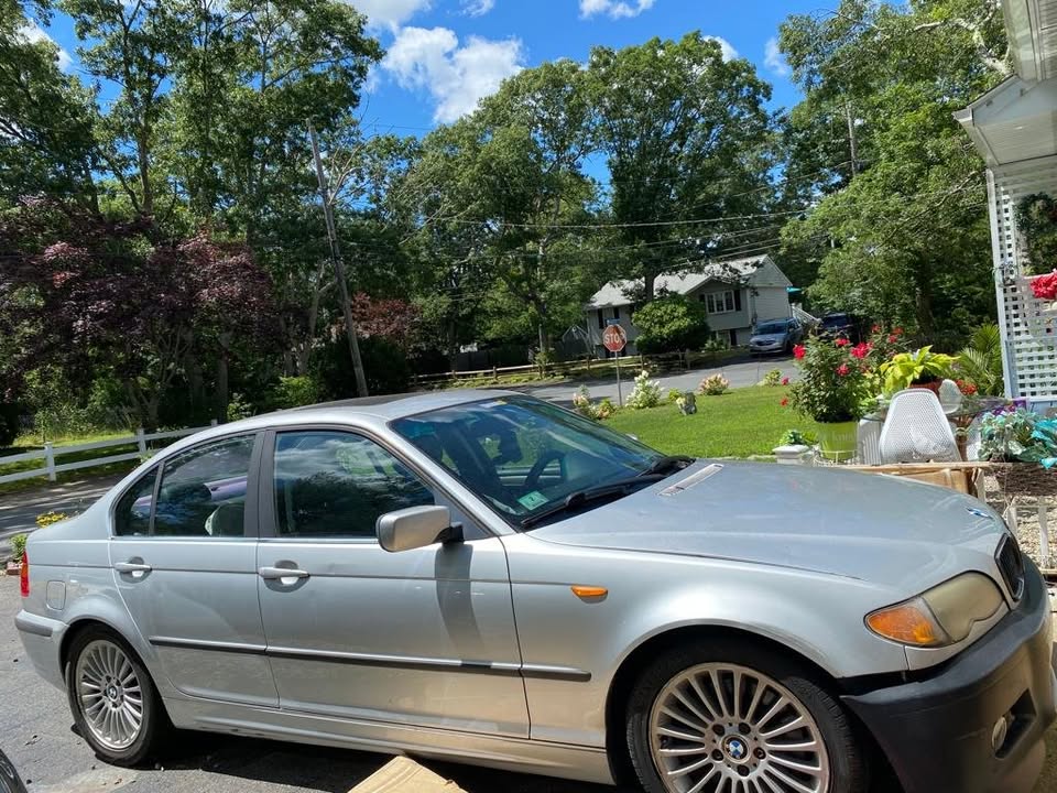Silver 2002 BMW E46 330i automatic sedan For Sale