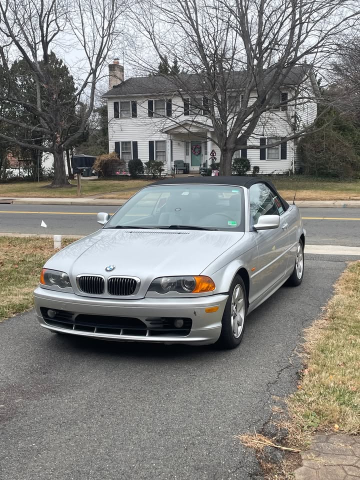 Silver 2001 BMW E46 325ci convertible automatic For Sale